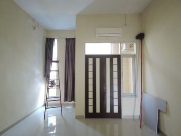 Dijual Rumah Siap Huni Komplek Elegance Townhouse di Medan Timur, Medan, Sumatera Utara