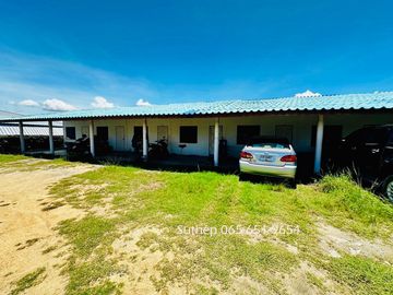 Land for sale with 18 rental rooms (all rooms full), area 1-2-35 rai, good location, near Rong Po Market, Pattaya, Chonburi