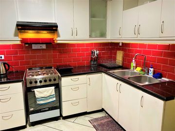 Spacious 3 bedroom apartment with stunning view near Robinsons Place Manila