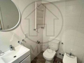 VENTA departamento 3 ambientes con cochera pleno centro de Bernal