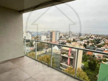 VENTA departamento 3 ambientes con cochera pleno centro de Bernal