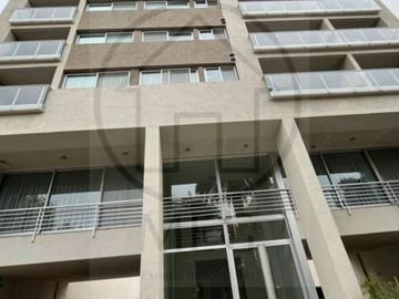 VENTA departamento 3 ambientes con cochera pleno centro de Bernal