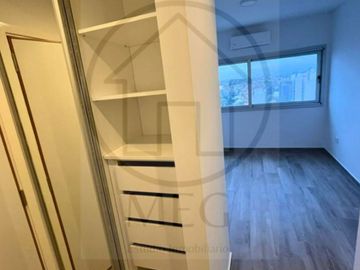 VENTA departamento 3 ambientes con cochera pleno centro de Bernal