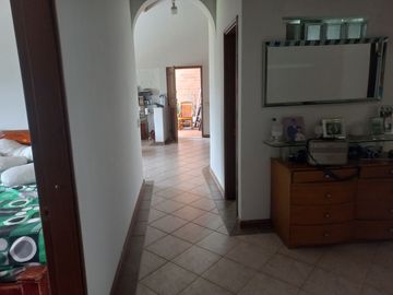 VENDO FINCA DE UNA HECTÁREA ENTRE GIRARDOTA Y BARBOSA ANTIOQUIA