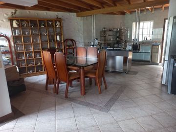 VENDO FINCA DE UNA HECTÁREA ENTRE GIRARDOTA Y BARBOSA ANTIOQUIA