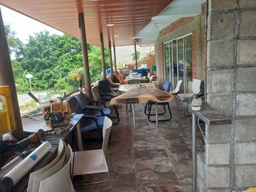 VENDO FINCA DE UNA HECTÁREA ENTRE GIRARDOTA Y BARBOSA ANTIOQUIA