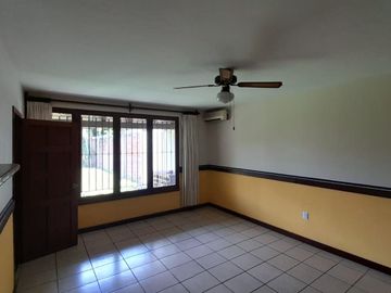 RESIDENCIA EN VENTA EN COLIMA