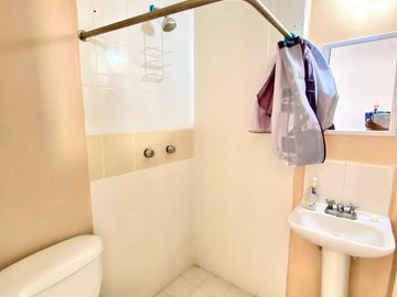 CASA EN VENTA EN CONDOMINIO CON ALBERCA, AMENIDADES, SEGURIDAD