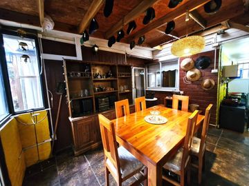 Casa en Alonso de Villanueva $ 180.000.000.-