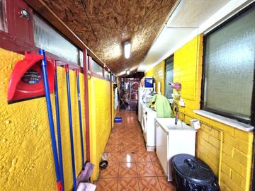 Casa en Alonso de Villanueva $ 180.000.000.-