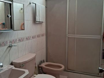VENTA DE AMPLIA CASA EN URB. SAN IGNACIO DE MONTERRICO EN SURCO