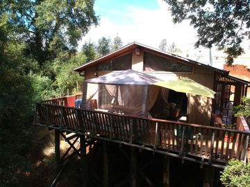 Parcela 5000 mt2 Chancoyan bajo, 2 casas $ 155.000.000.