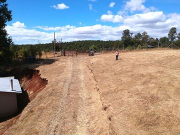 Parcela 5000 mt2 Chancoyan bajo, 2 casas $ 155.000.000.