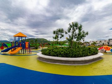 Casa en Venta con canchas de tenis en Xochitepec Morelos