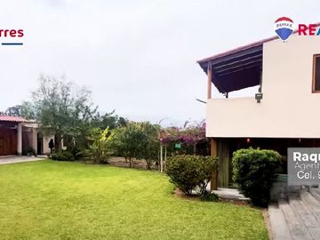 ¡Tu Paraíso en Azpitia! Casa de Lujo con Vista Panorámica y Espacios Exclusivos