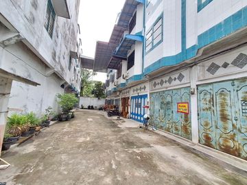 Dijual Rumah 3 tingkat Jalan Badak, Badak Berjuang, di Tebing Tinggi Kota, Tebing Tinggi, Sumatera Utara