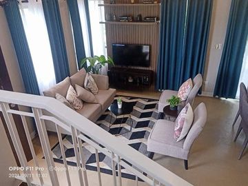 HOUSE AND LOT FOR SALE IN PARKLANE VERMOSA
