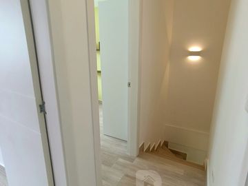 Casa en venta 3 dormitorios Valle de los Chillos CRÉDITO VIP Con Piscina. Conocoto La Salle.