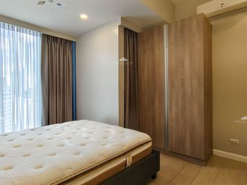 Three Central Tower | Perfect Blend of Comfort and Style! Fully furnished 2 Bedroom Condominium for Sale in Salcedo Village, Valero, Makati City