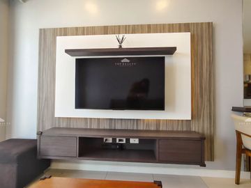 Three Central Tower | Perfect Blend of Comfort and Style! Fully furnished 2 Bedroom Condominium for Sale in Salcedo Village, Valero, Makati City