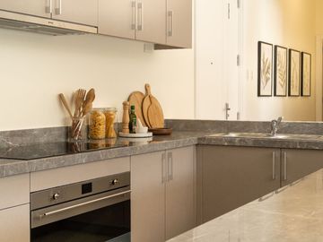 32 Sanson by Rockwell: Luxury Condominiums in Lahug, Cebu City