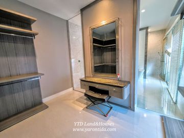 Luxury house For Sale/Rent at Nantawan Bangna km7 L-Size