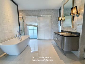 Luxury house For Sale/Rent at Nantawan Bangna km7 L-Size
