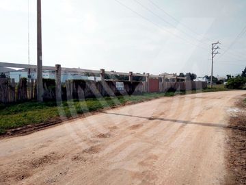 SE VENDE DOS LOTES EN CHOCAYA INDEPENDIZADO CADA UNO CON SU DEBIDO ESTACIONAMIENTO