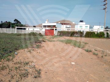 SE VENDE DOS LOTES EN CHOCAYA INDEPENDIZADO CADA UNO CON SU DEBIDO ESTACIONAMIENTO
