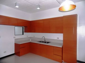 6 Units 2-storey Apartment for SALE in Angeles City Pampanga very near to Clark Free Port Zone