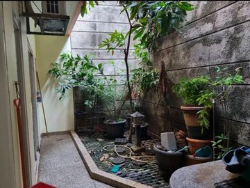 Rumah Sewa Siap Huni Area Utan Kayu, 600 M Ke Stasiun Pondok Jati