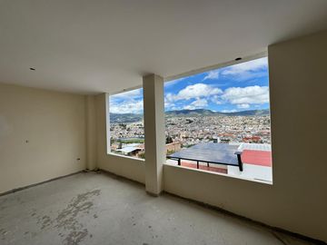 Casa en construcción en venta cerca al centro