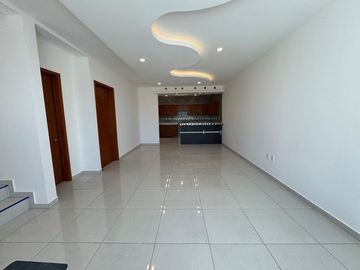 CASA EN VENTA EN MONTE OLIMPO