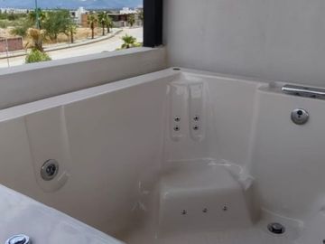 Casa en Venta en privada de 16 casa con alberca a 15 minutos de Cuernavaca Morelos