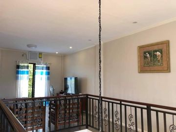 SemiFurnished 5BR House & Lot 10 min to the  beach Php13M