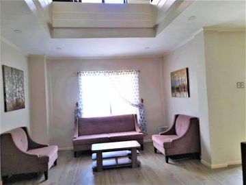 SemiFurnished 5BR House & Lot 10 min to the  beach Php13M