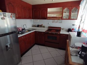 Casa en San Rafael Chamapa  Naucalpan Venta  300m² con Doble Frente y Departamentos de 1 y 2 Recámaras