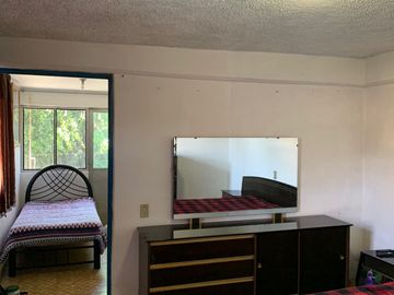 Casa en San Rafael Chamapa  Naucalpan Venta  300m² con Doble Frente y Departamentos de 1 y 2 Recámaras