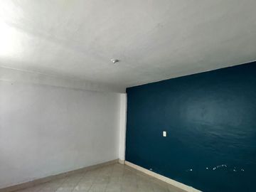 Casa en San Rafael Chamapa  Naucalpan Venta  300m² con Doble Frente y Departamentos de 1 y 2 Recámaras