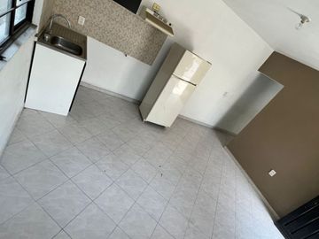 Casa en San Rafael Chamapa  Naucalpan Venta  300m² con Doble Frente y Departamentos de 1 y 2 Recámaras