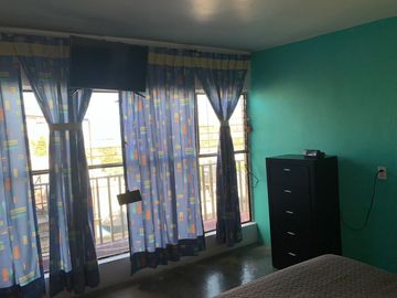 Casa en San Rafael Chamapa  Naucalpan Venta  300m² con Doble Frente y Departamentos de 1 y 2 Recámaras