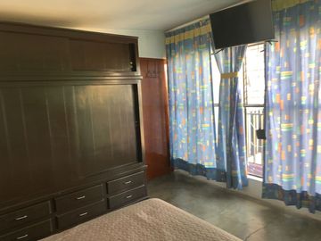 Casa en San Rafael Chamapa  Naucalpan Venta  300m² con Doble Frente y Departamentos de 1 y 2 Recámaras