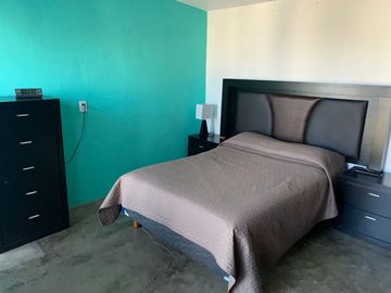 Casa en San Rafael Chamapa  Naucalpan Venta  300m² con Doble Frente y Departamentos de 1 y 2 Recámaras