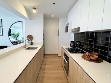 VENDO DEPARTAMENTO EN MIRAFLORES - CERCA DE PARQUE