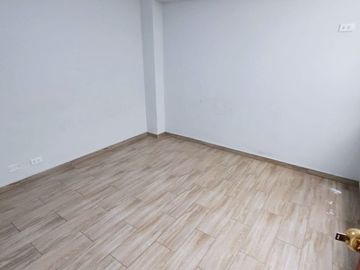 Vendo Dpto. Ate en Urbanización Los Portales - Prolongación Javier Prado Este.