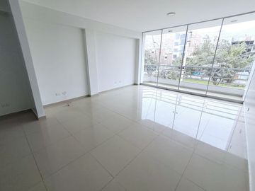 Vendo Dpto. Urbanización Los Portales Ate