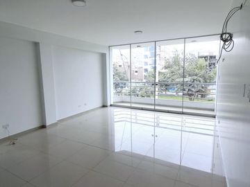 Vendo Dpto. Urbanización Los Portales Ate