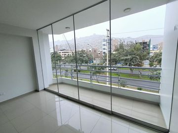 Vendo Dpto. Urbanización Los Portales Ate