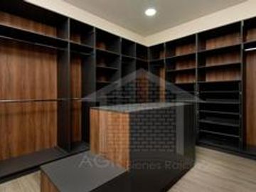 VENTA DE RESIDENCIA DE LUJO EN VILLAS DEL MESON DE CINCO RECAMARAS