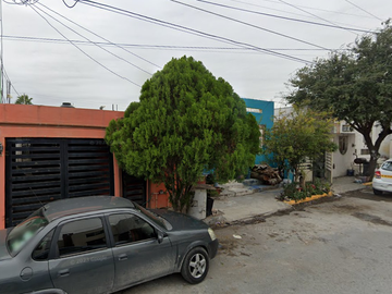 CASA EN NARDOS, VILLA FLORIDA B, REYNOSA, TAMAULIPAS. ¡CASA EN REMATE!
